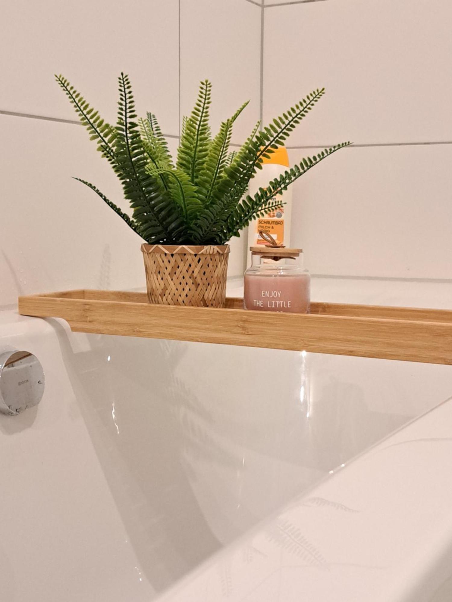 Apartment Livora Altstadt - Stilvoll - Zentrumsnah - Tv-streaming - Balkon - Nordsee - Badewanne Wilhelmshaven